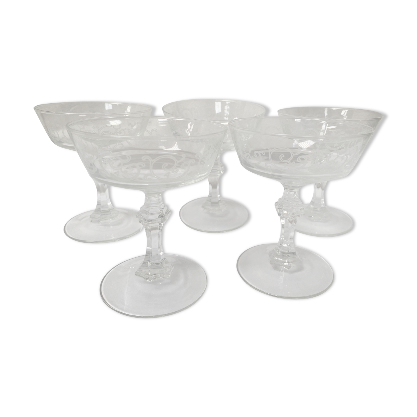 Ensemble de 5 coupes à champagne