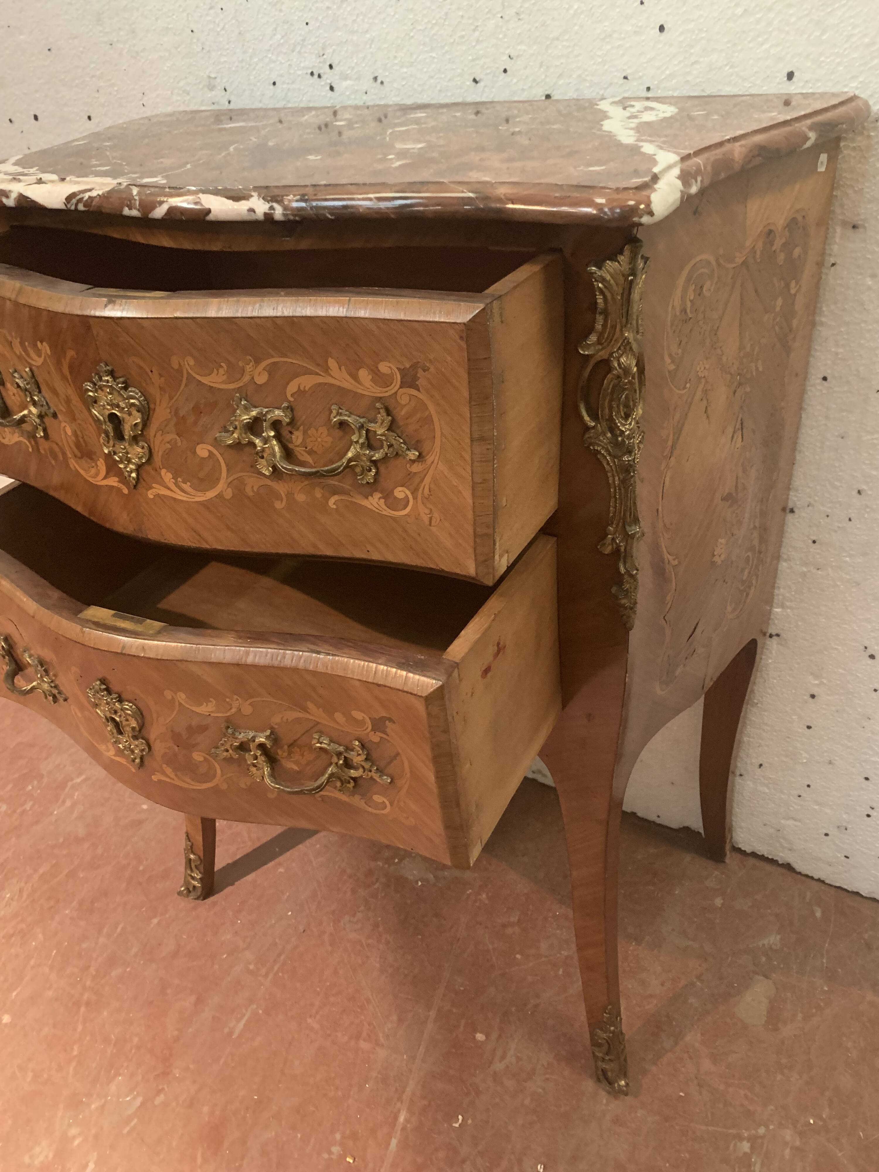 Curved wooden veneer chest of drawers Louis XV / XX century style