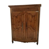 Armoire Louis XIV en merisier massif
