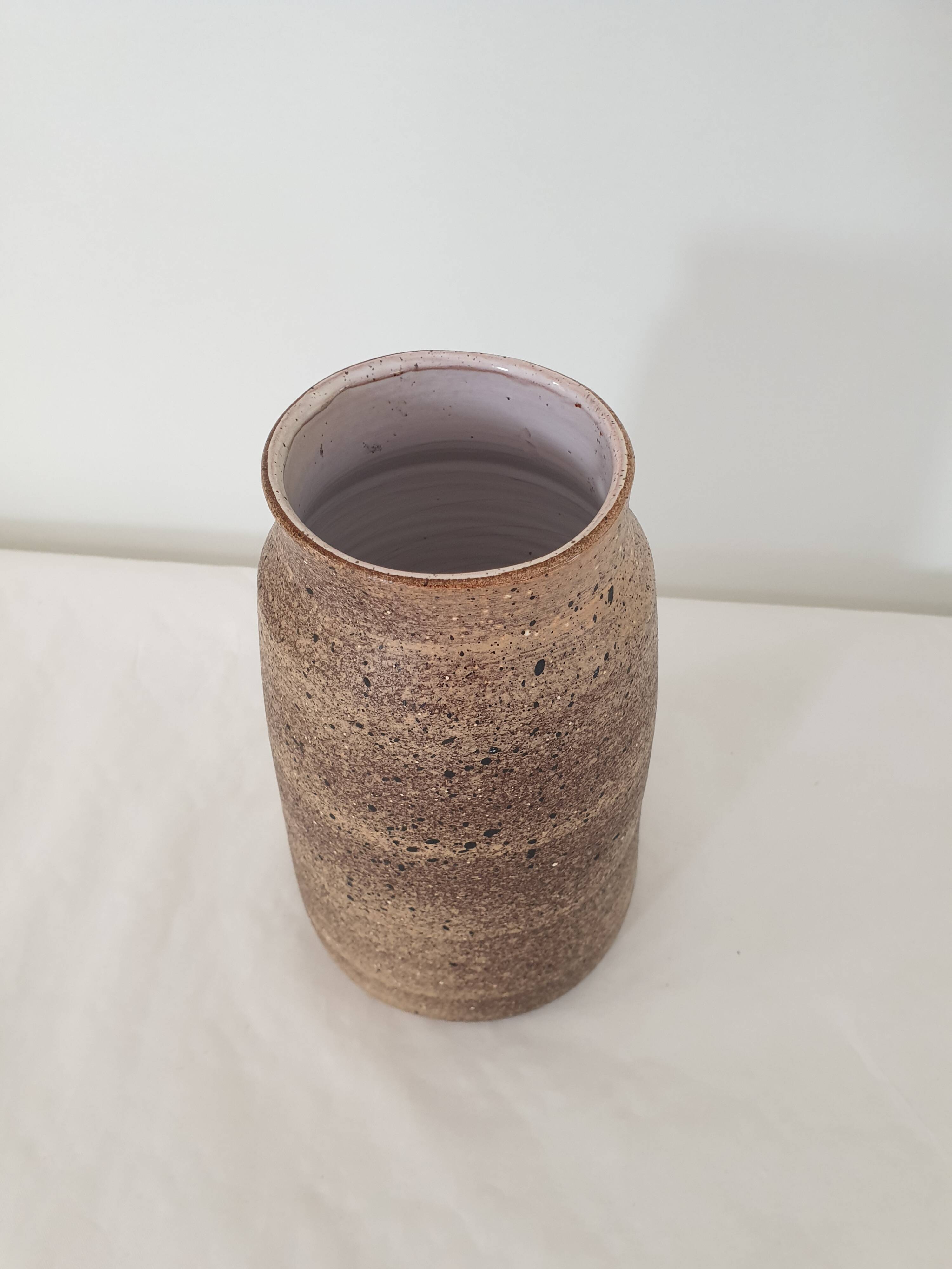 Ceramic vase Signed Azé / JC ? Height 20.5cm