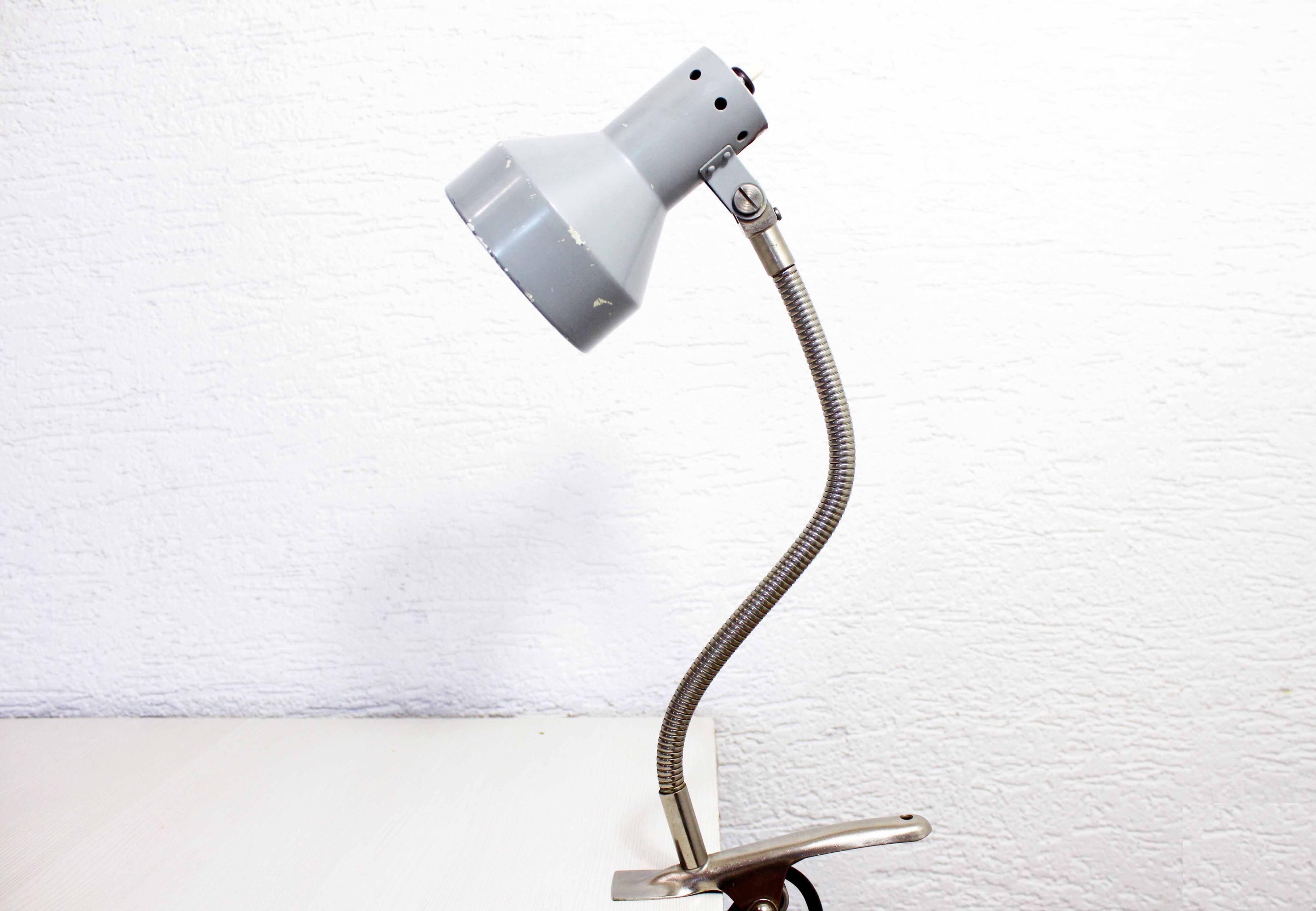Lampe industrielle sur pince