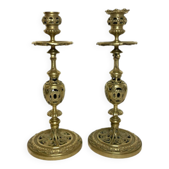 Paire de flambeaux bronze ciselé de feuillages XIXème