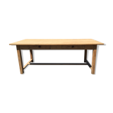 Farm table