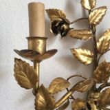 Leaves and flowers wall light in gold metal