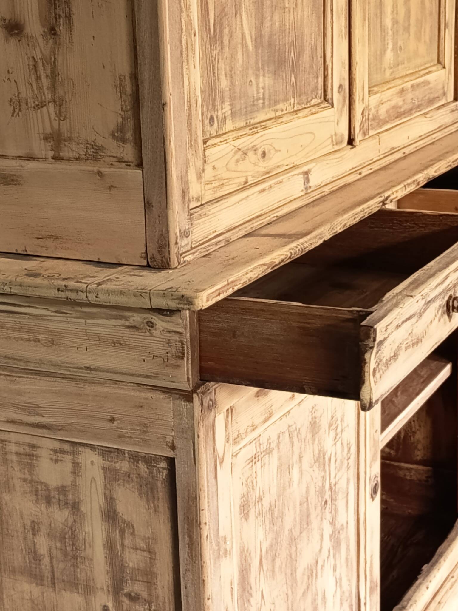 Buffet deux corps rénové