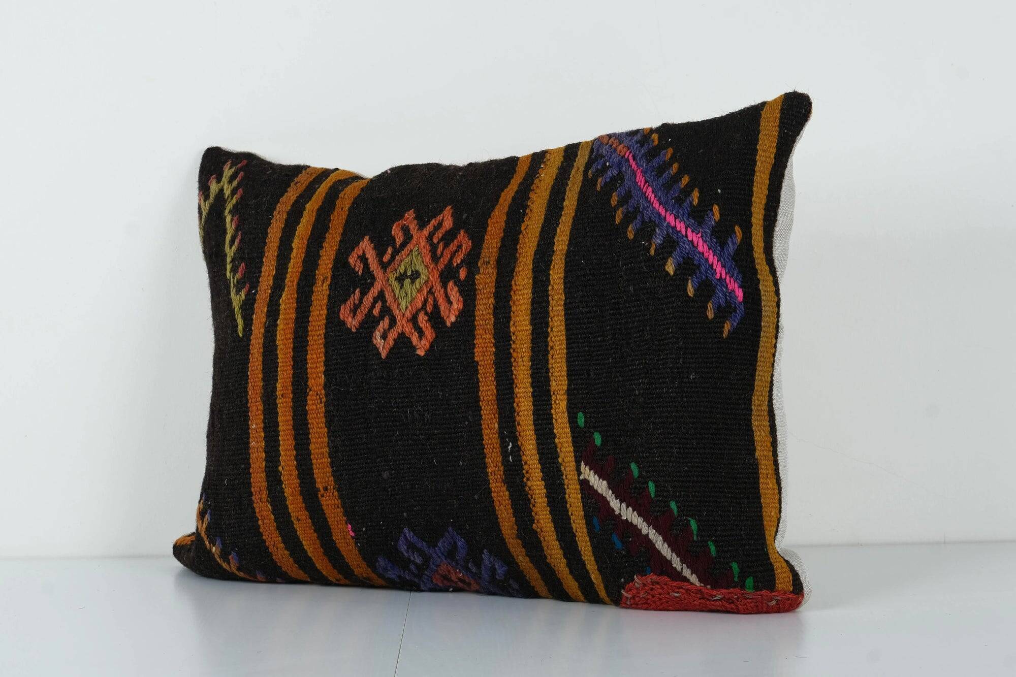 Vintage kilim cushion cover 46x61 cm