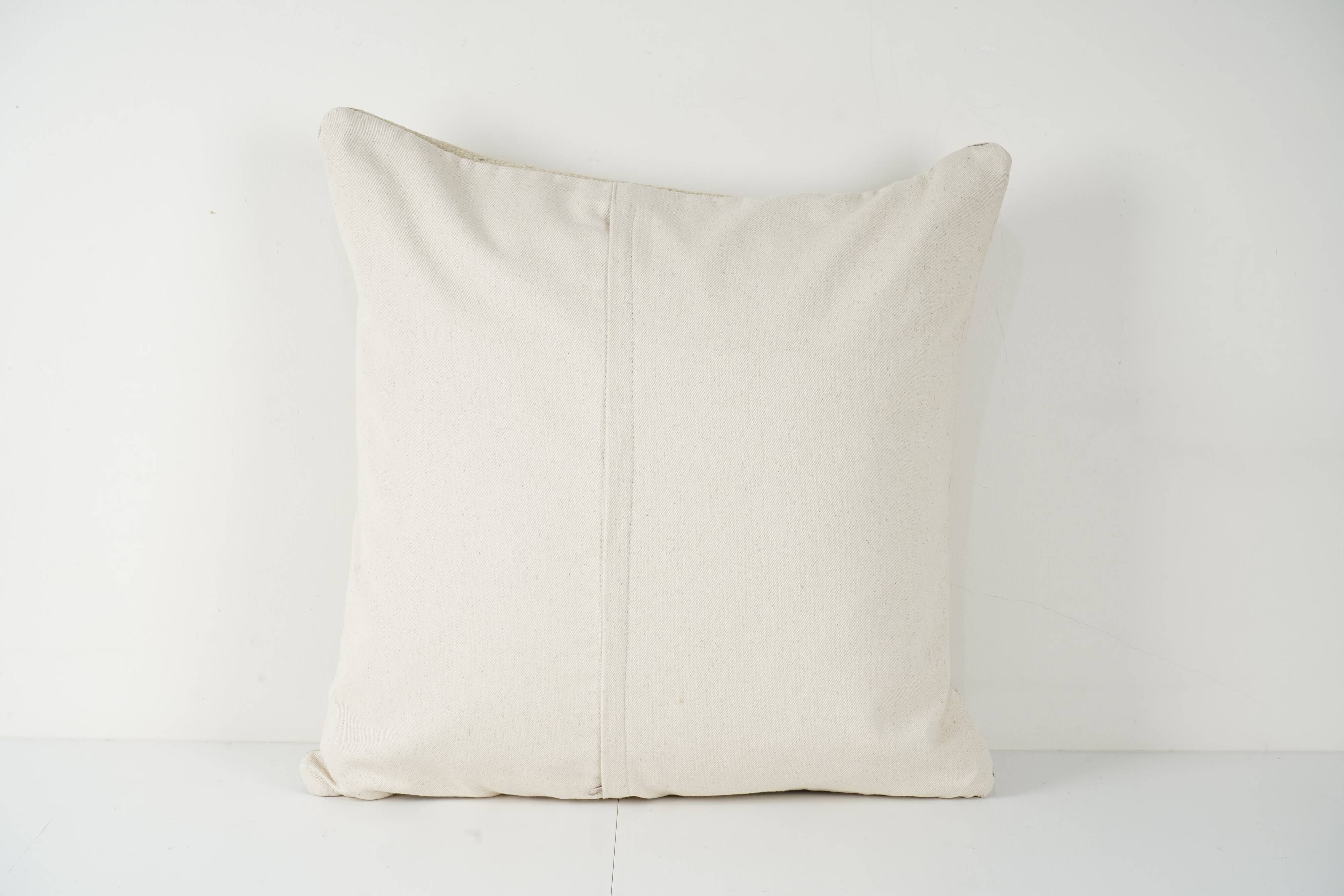 Cushion