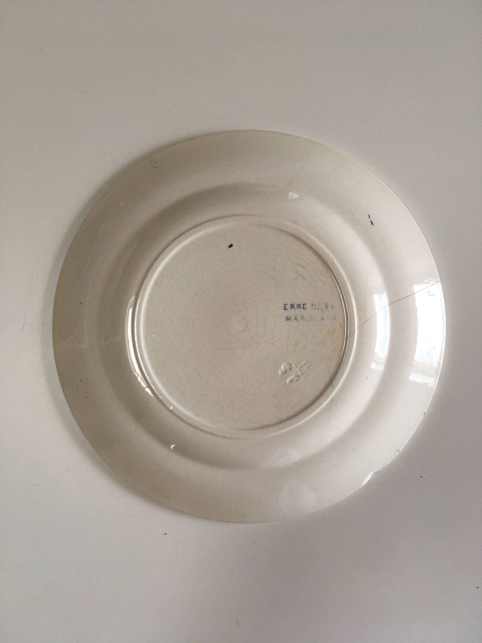 8 plates Moroccan model in earthenware - French manufacture