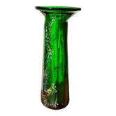 Vase en verre d'art vert libre de forme vintage moderne Budveszel Gyula Hongrie années 1990