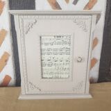 Elegant linen patinated key box