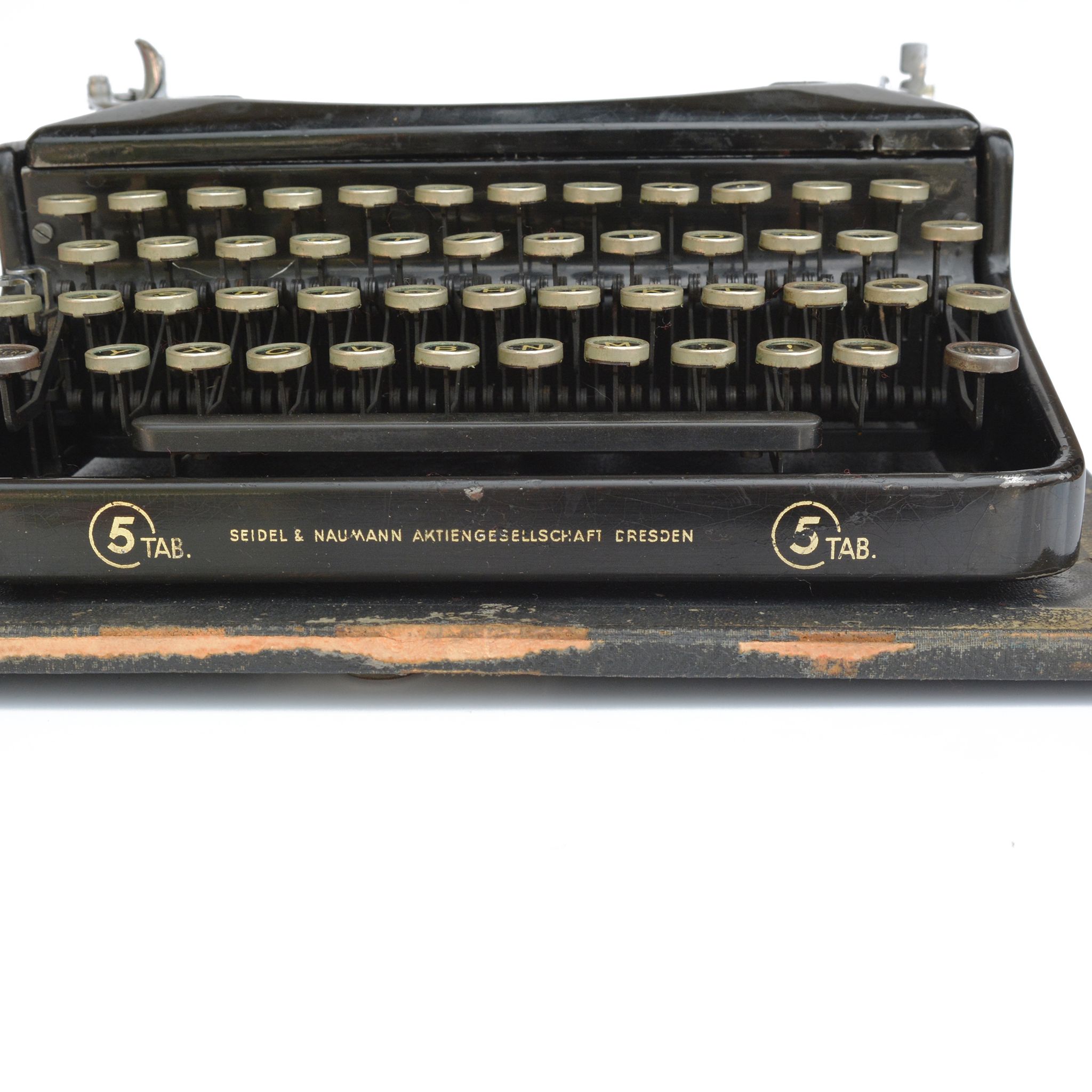 Seidel & Naumann Dresden Erika typewriter, Germany, 1930s