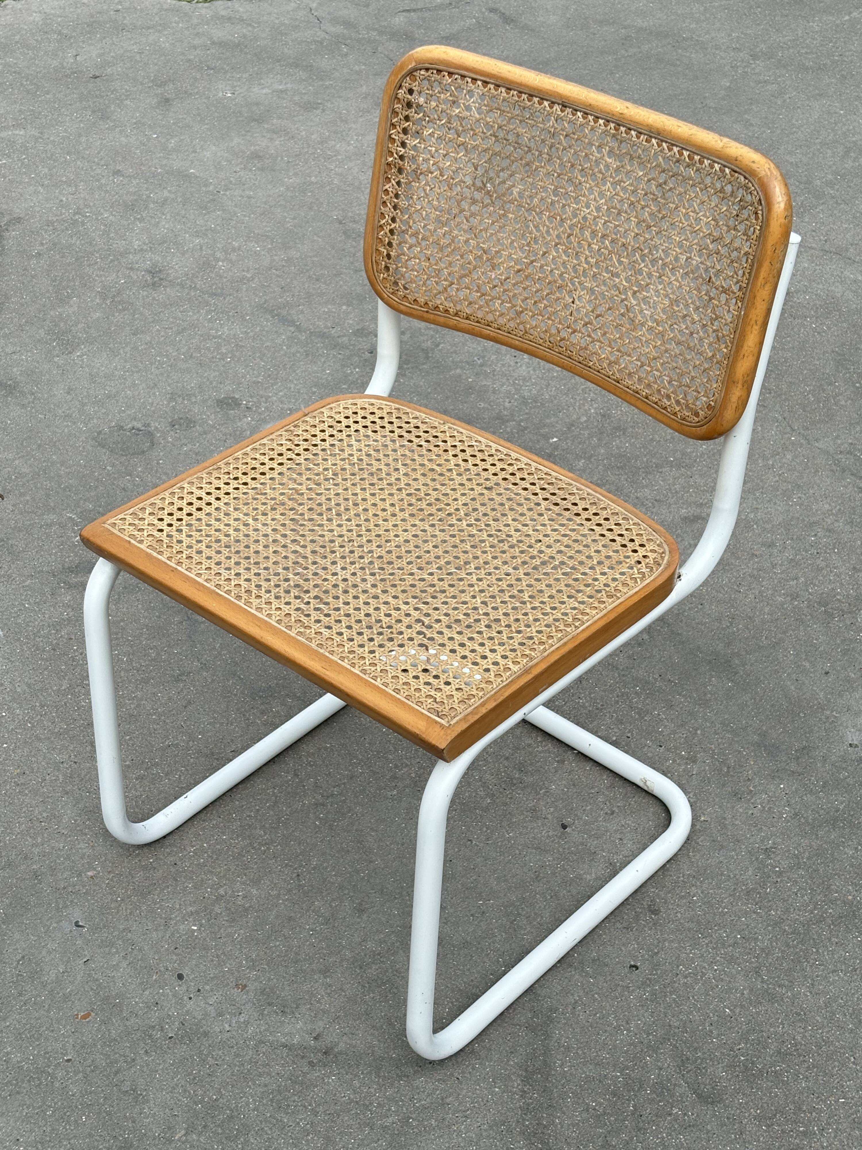 Cesca chair b32 model in white and wood by Marcel Breuer