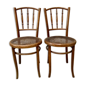 lot 2 chaises bistrot