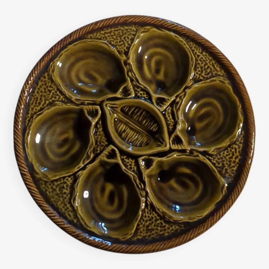 Vintage French oyster serving set in Saint Clément majolica.