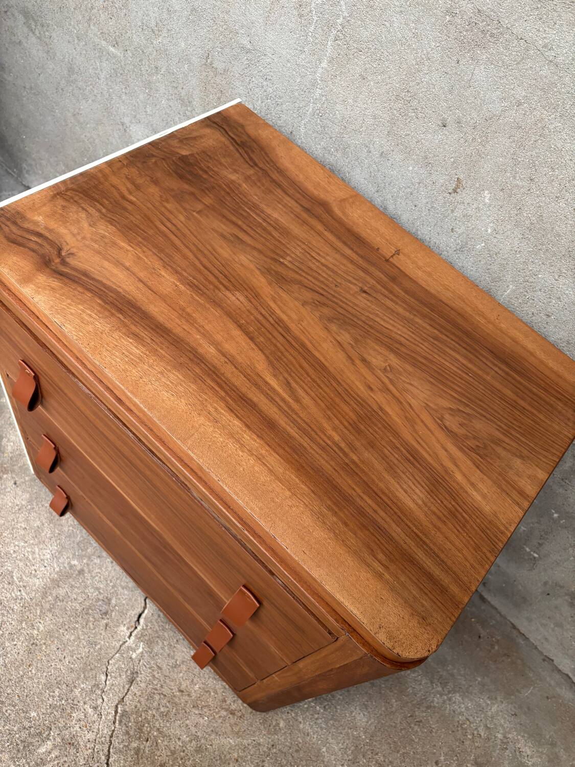 Small late Art Deco chest of drawers