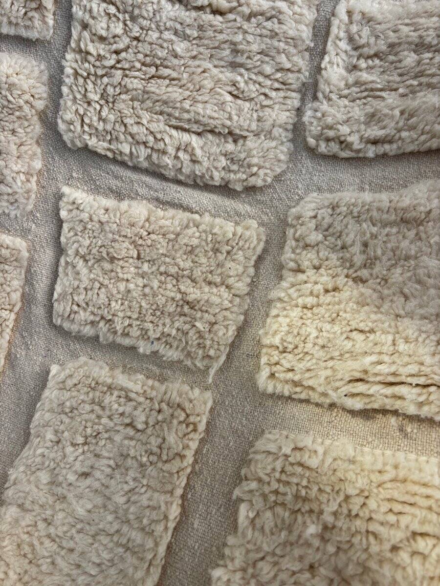 Modern Beni Ouarain rug in wool