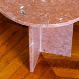 Table ovale en marbre corail