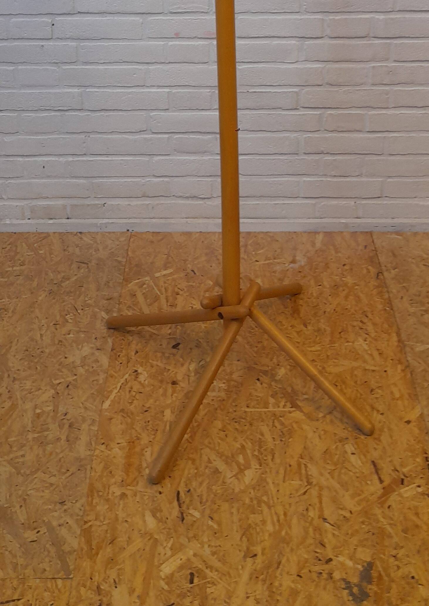 "Tenorio" Coat Rack Broomstick