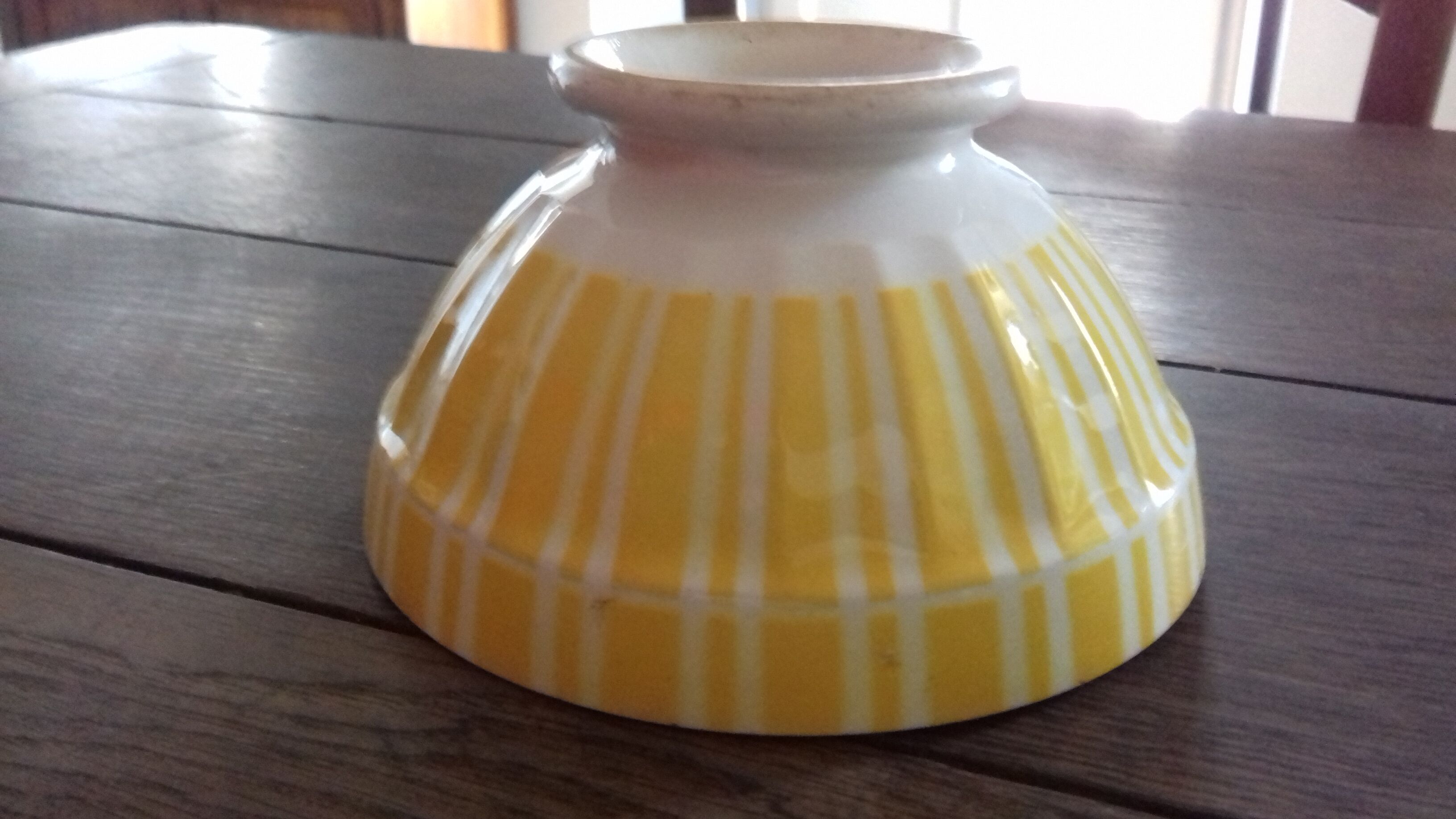 Digoin bowl