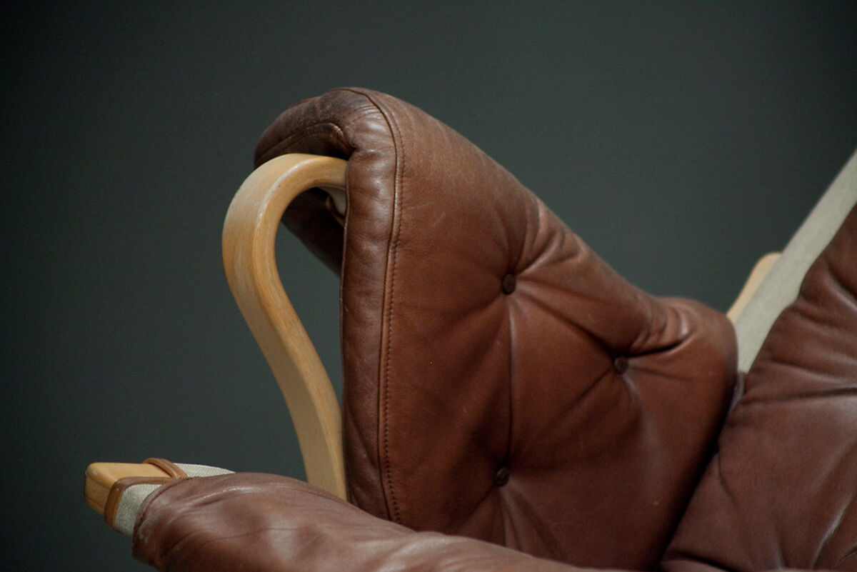 A Pernilla 69 leather lounge chair by Bruno Mathsson for Dux, 1969