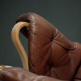 A Pernilla 69 leather lounge chair by Bruno Mathsson for Dux, 1969