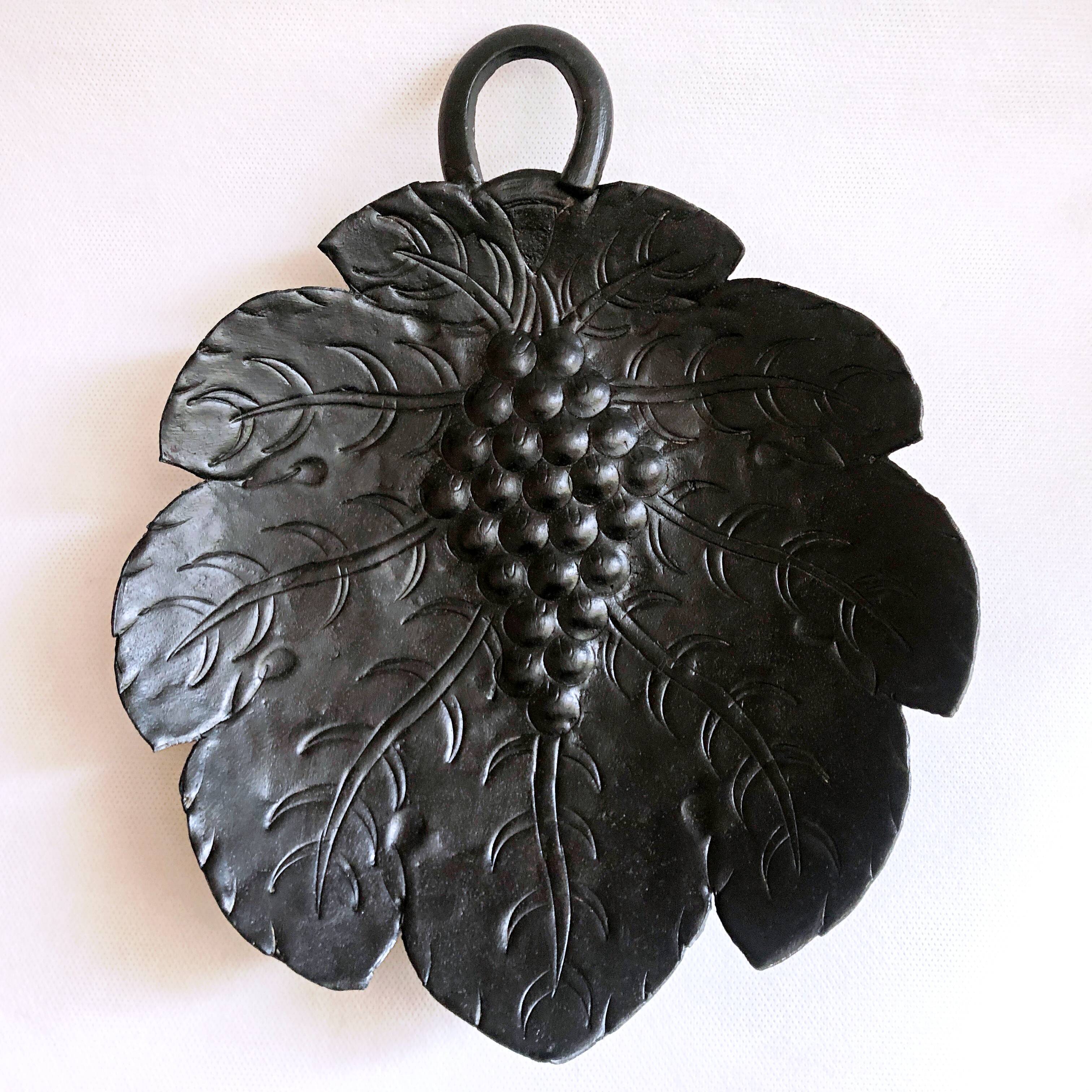 Artisanal embossed metal tripod dish