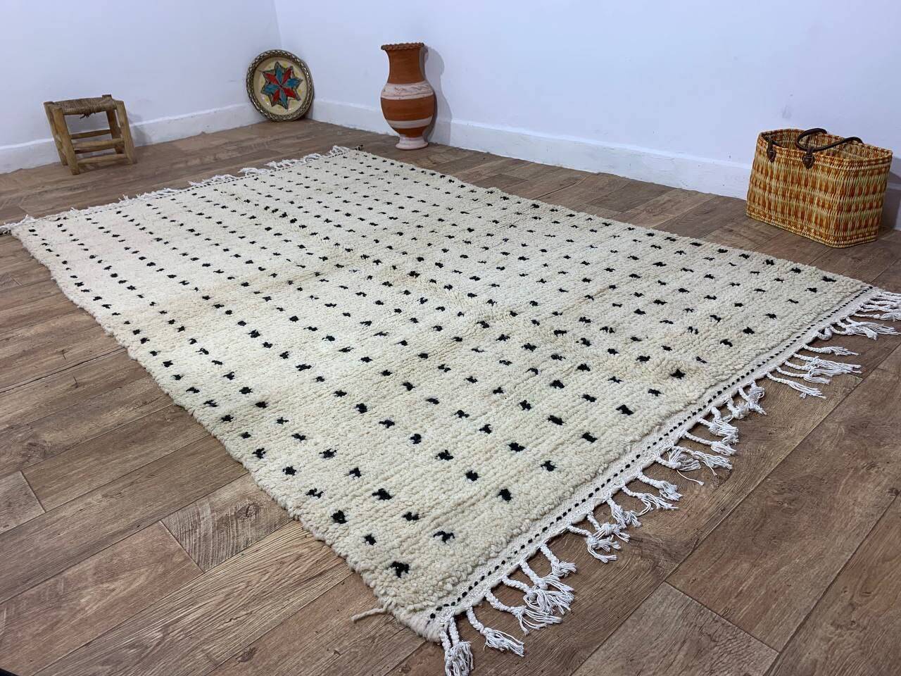 Handmade polka dot Berber rug 250 X 150 CM