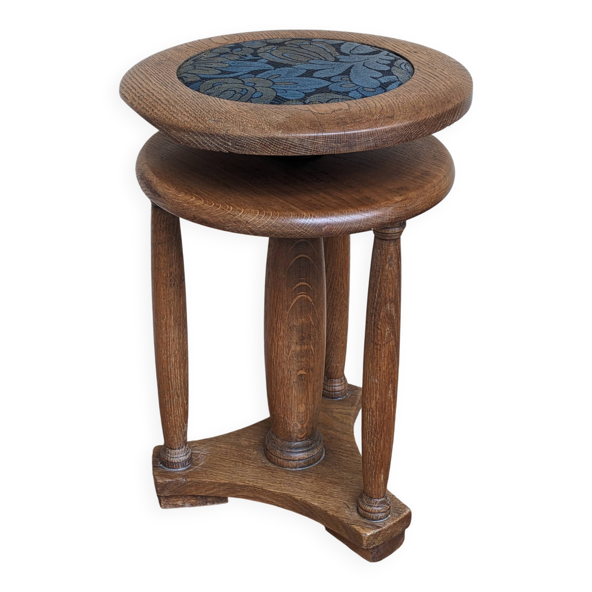 Piano stool