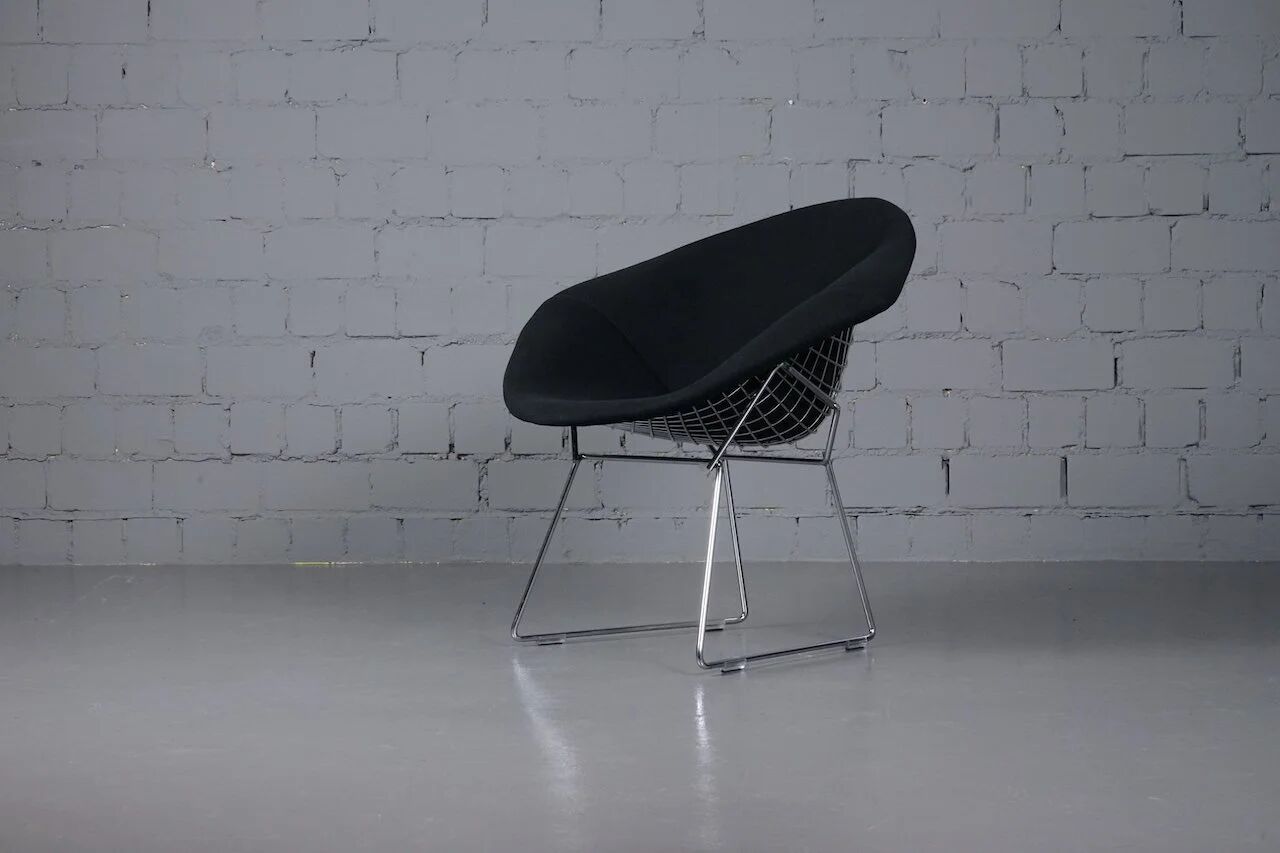 Diamond Chair Model 421 by Harry Bertoia for Knoll Int.