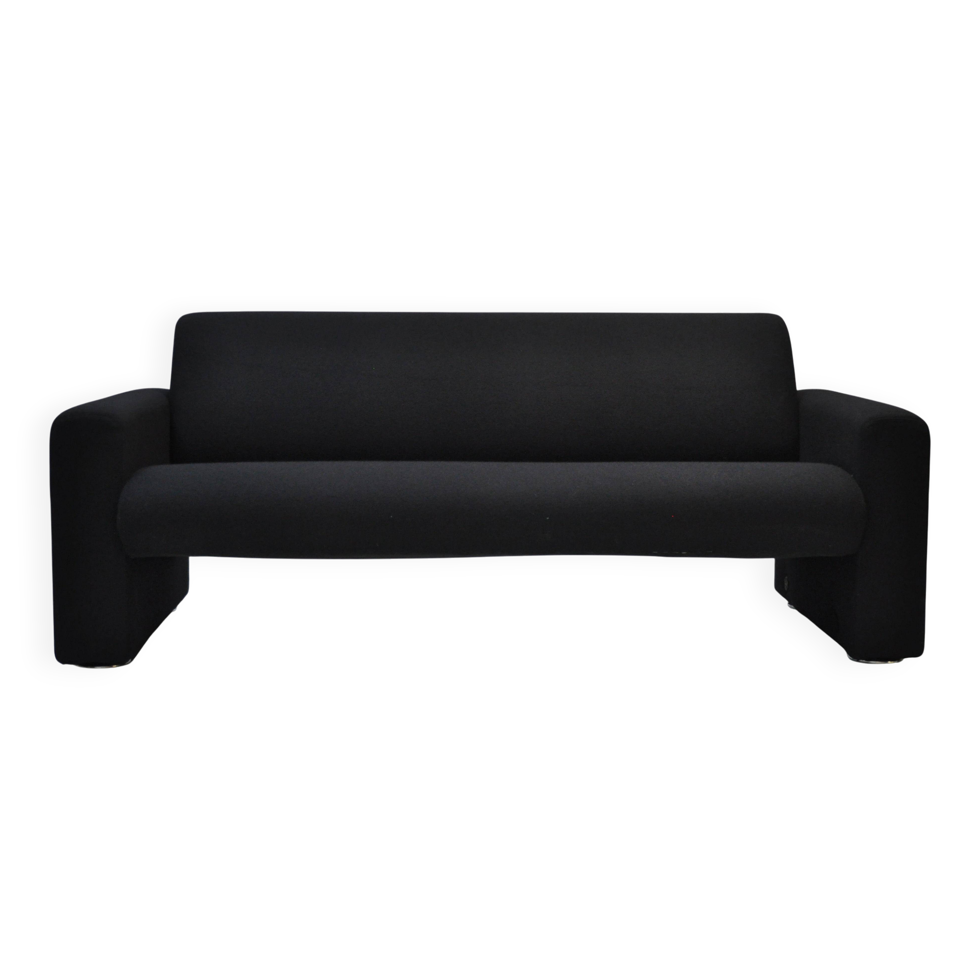 Artifort 691 – 2.5 Seater Sofa | Fully Restored | Kvadrat Upholstery