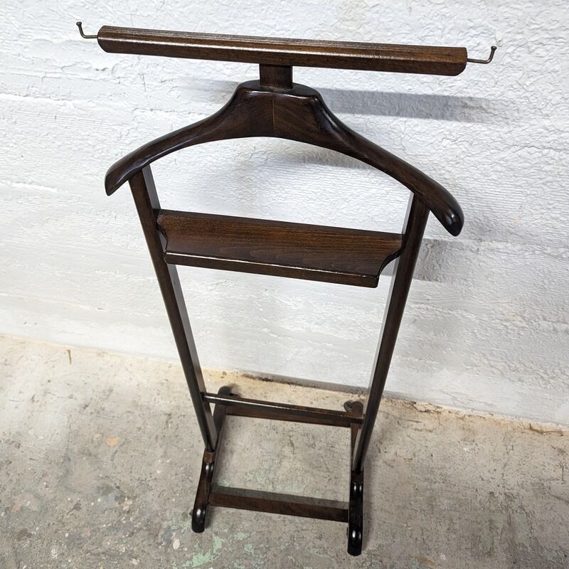 Vintage valet