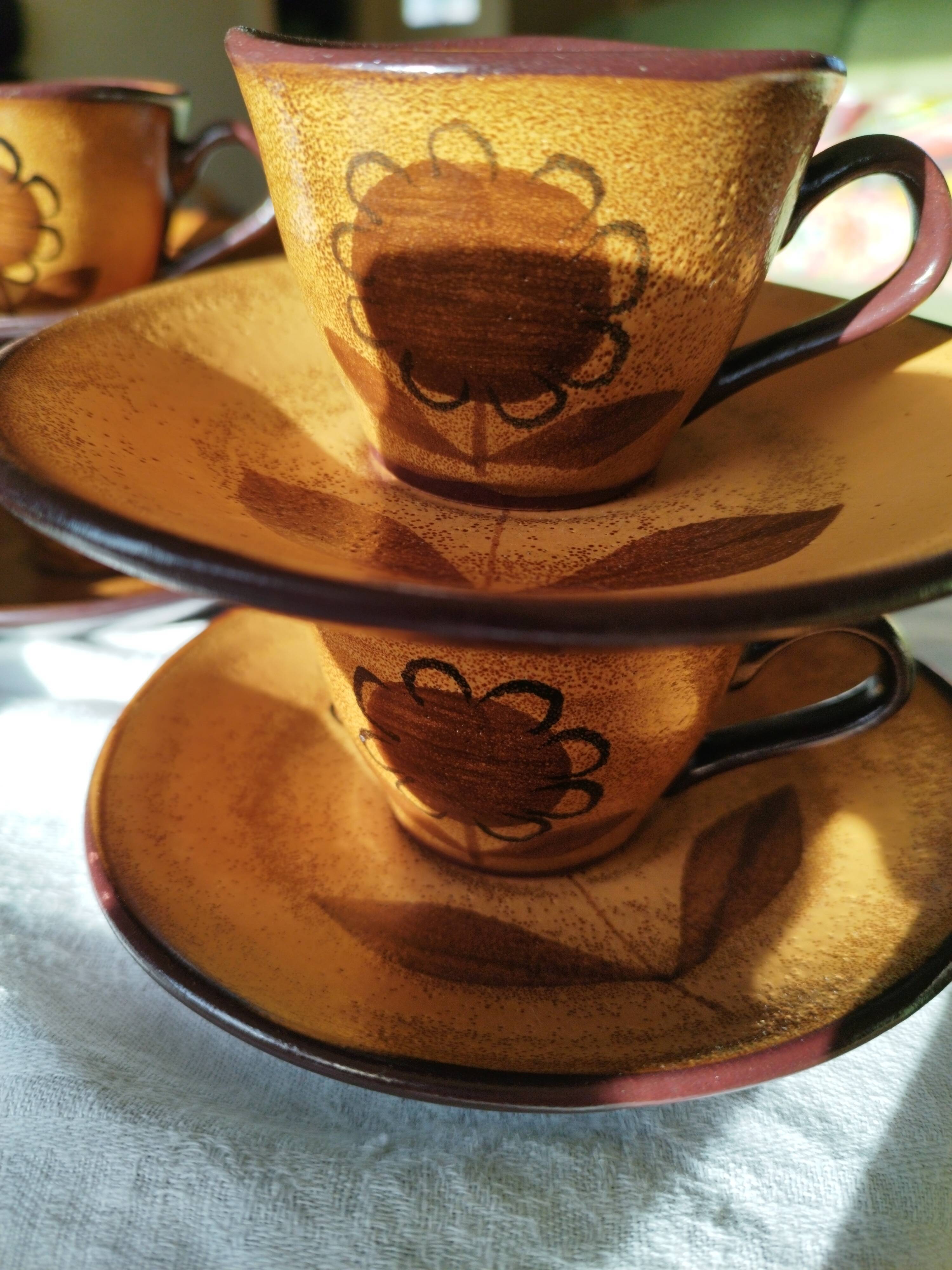 Set of 6 stoneware coffee cups