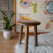 Ancien tabouret de ferme, campagne en bois tripode