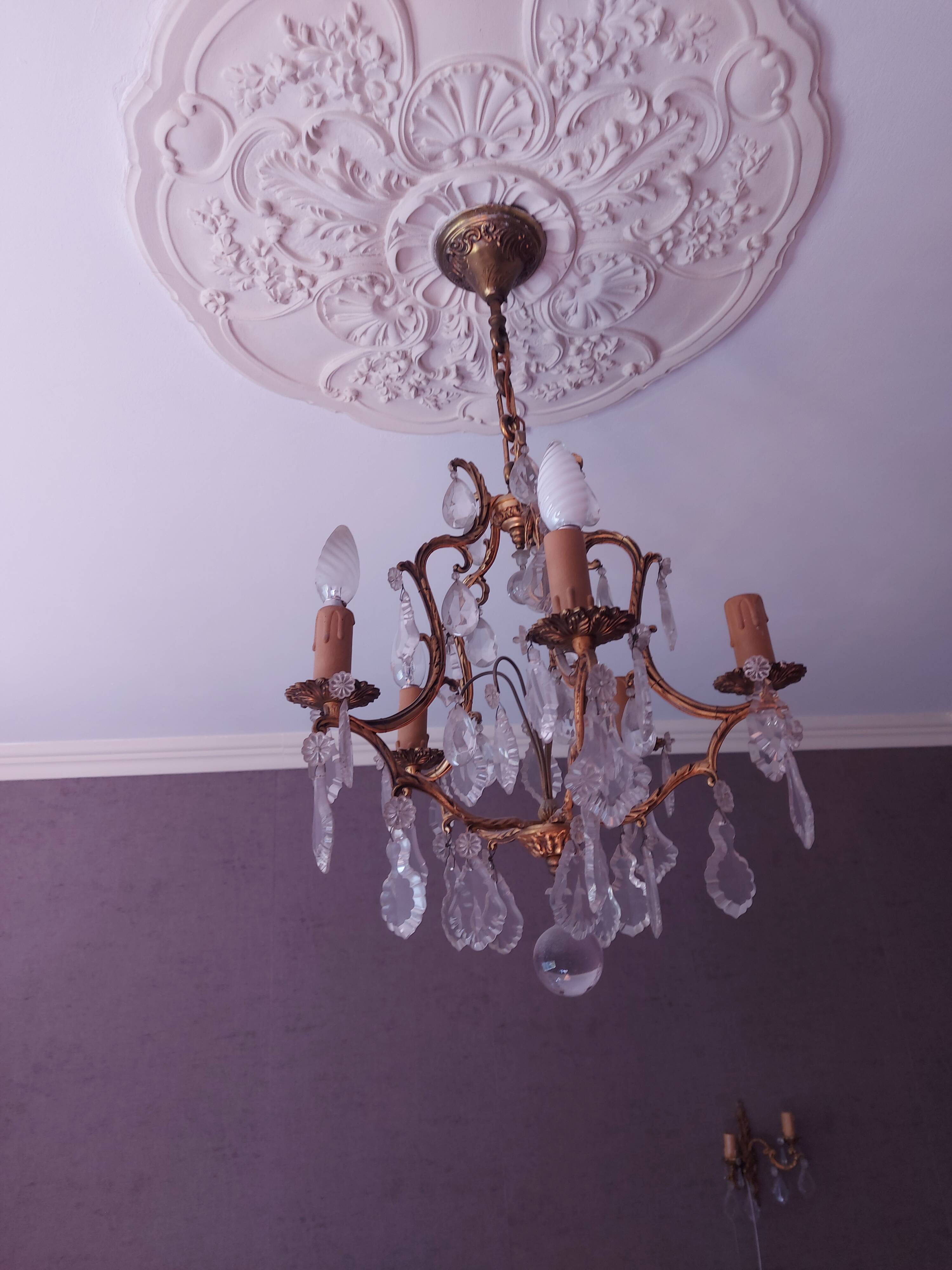 Chandelier cage with tassels