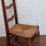 Chaise basse paillée