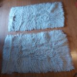 Tapis a poils longs pure laine blanc , vintage