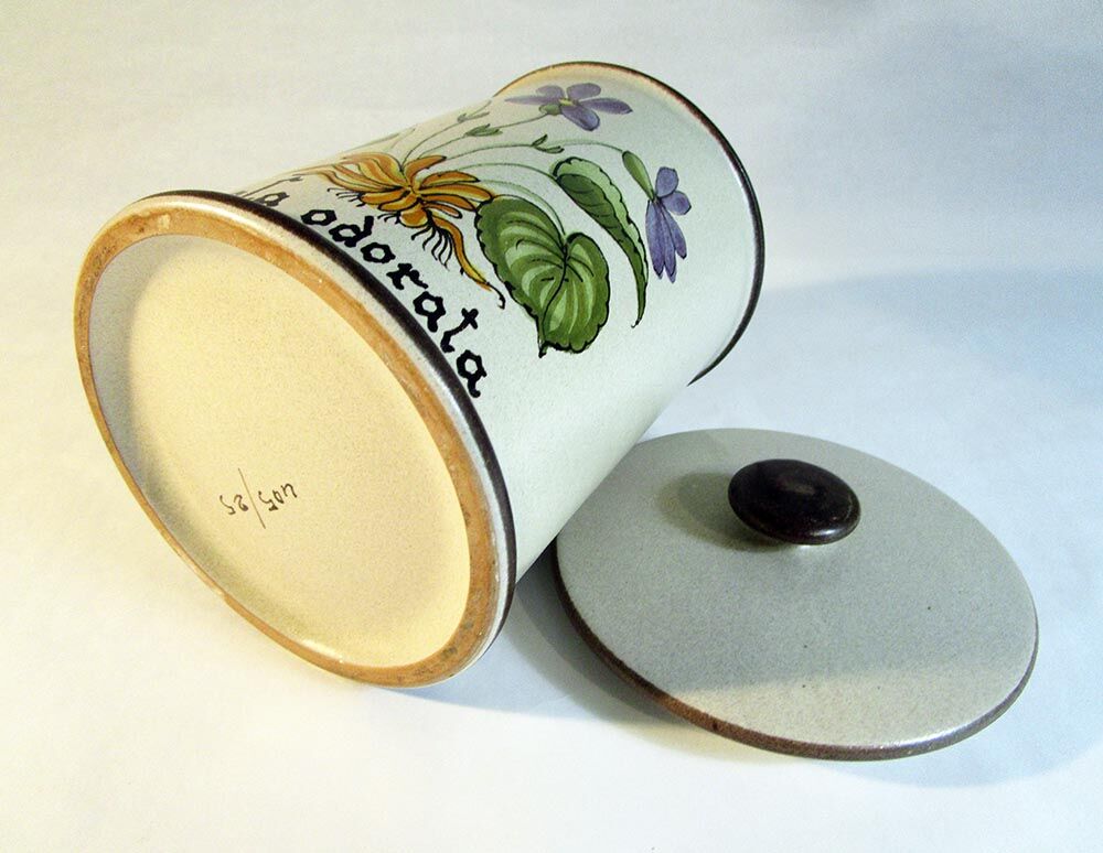 Pharmacy jar for violets