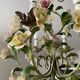 Vintage Italian chandelier in porcelain and tin from the 1950s.