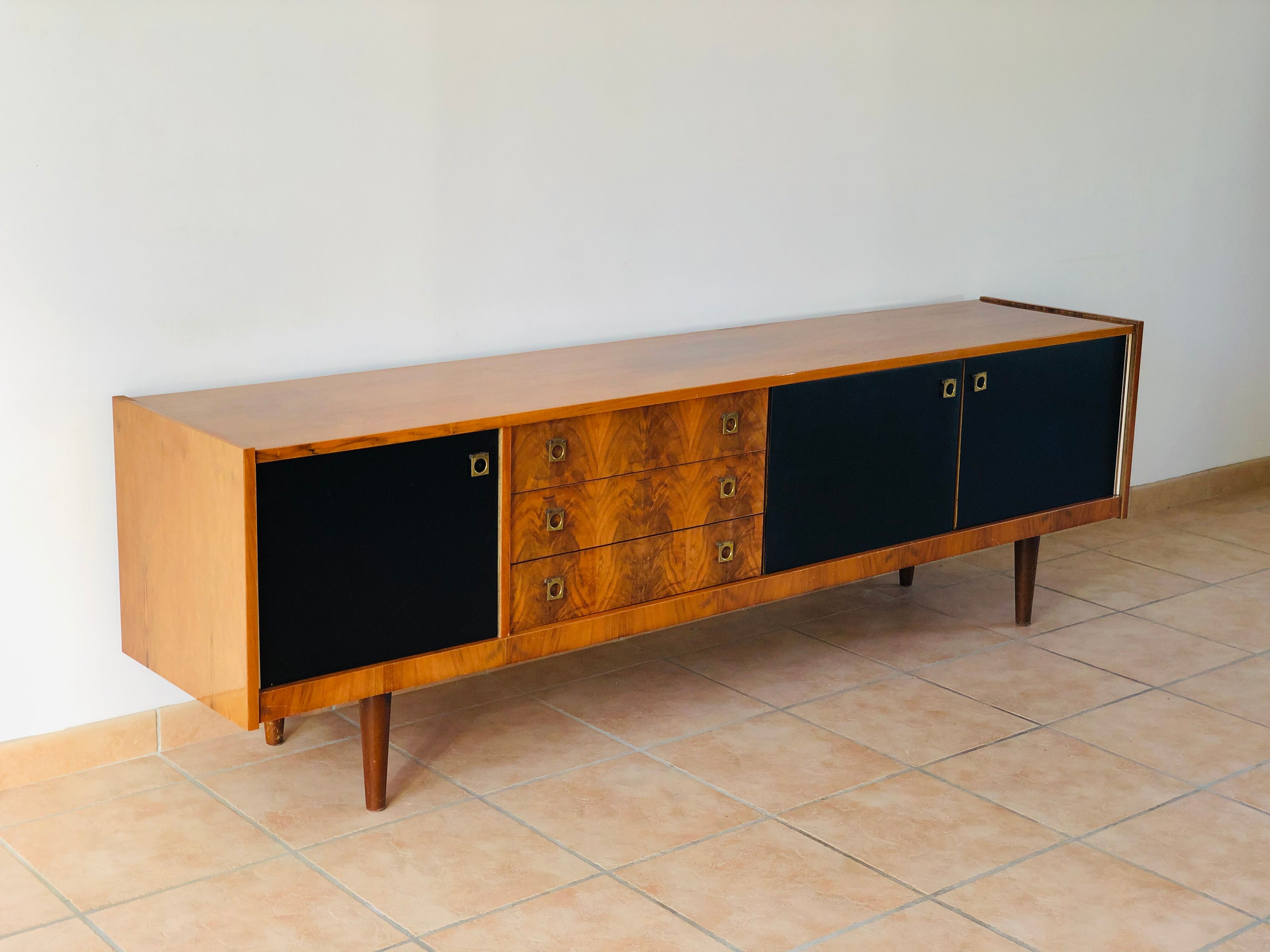Enfilade vintage en noyer