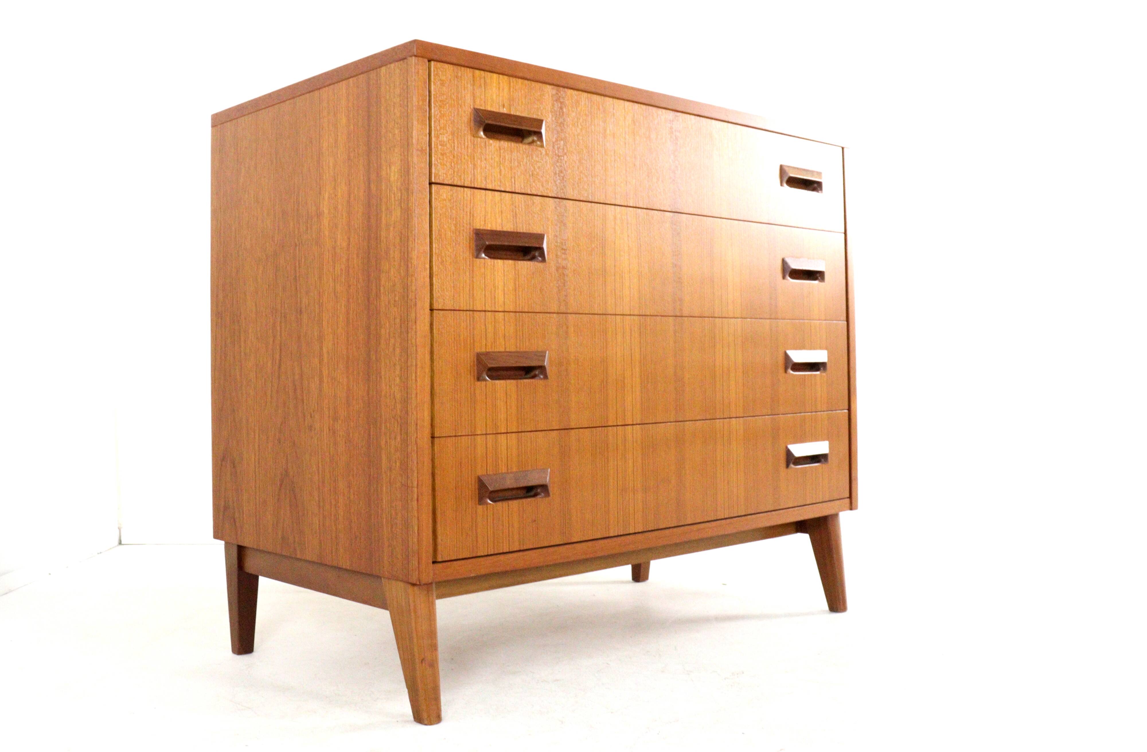 Danish design Drawer cabinet / commode in teak - mid century modern