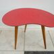 Table d'appoint des années 50 tripode en formica forme haricot