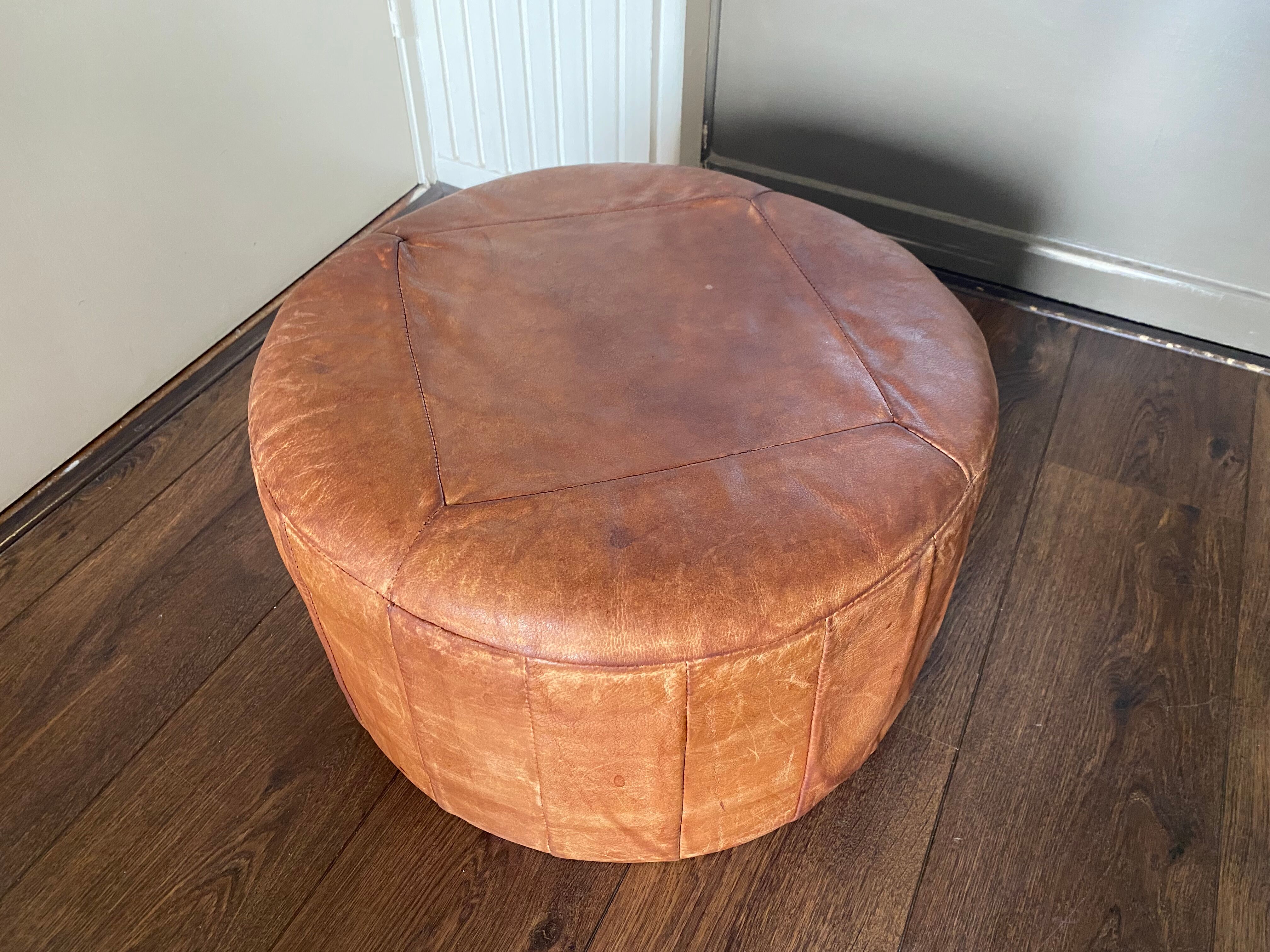 Leather pouf