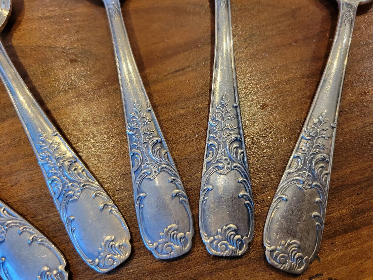 49-piece silver flatware set