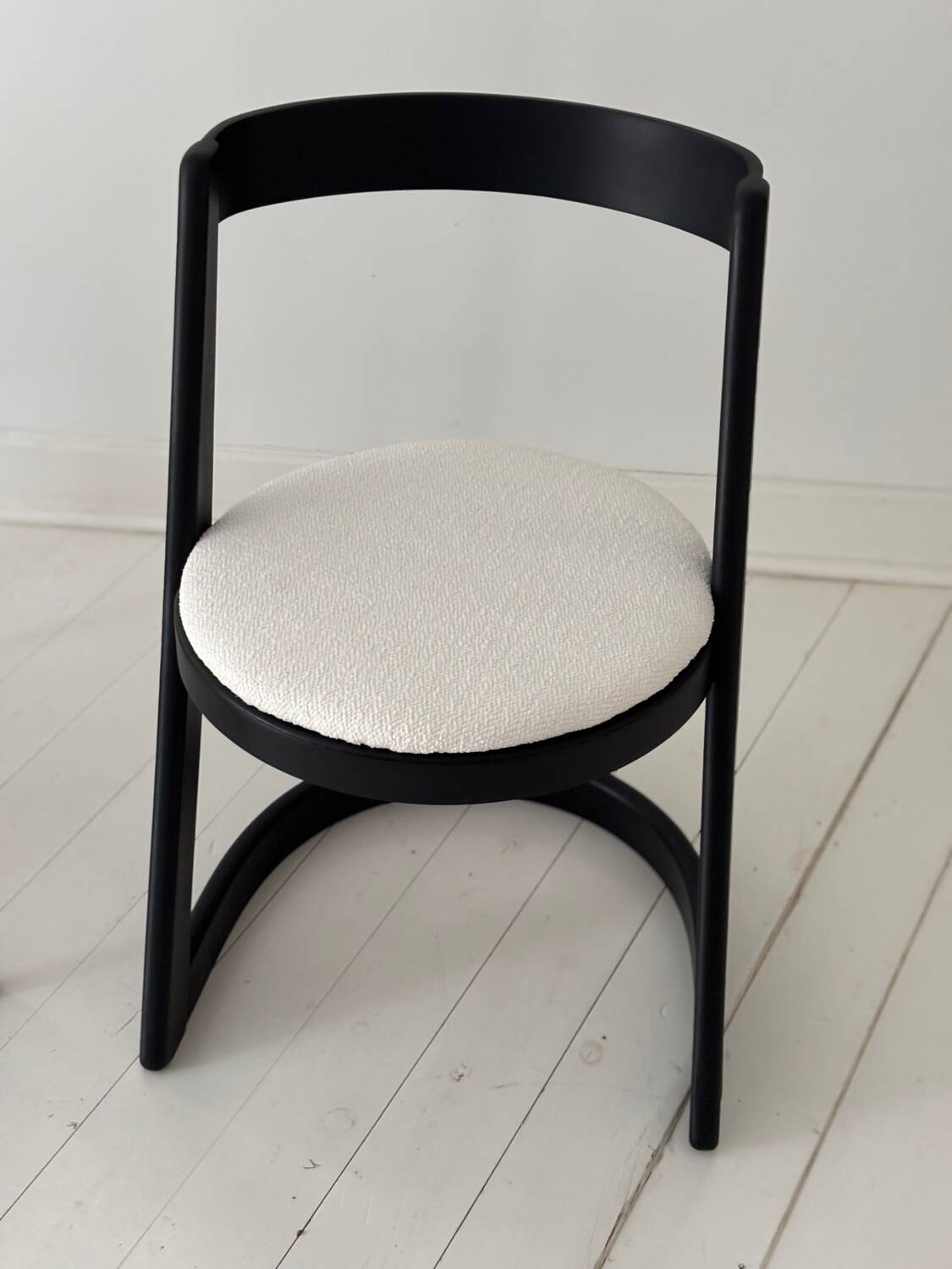 Pair of Halfa chairs by Baumann