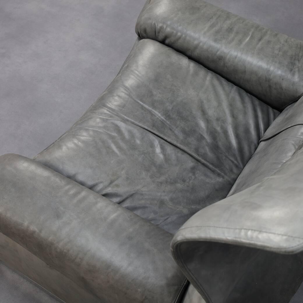 Vela Alta leather lounge chair and ottoman by Giovanni Offredi for Saporiti, Italy, 1970s