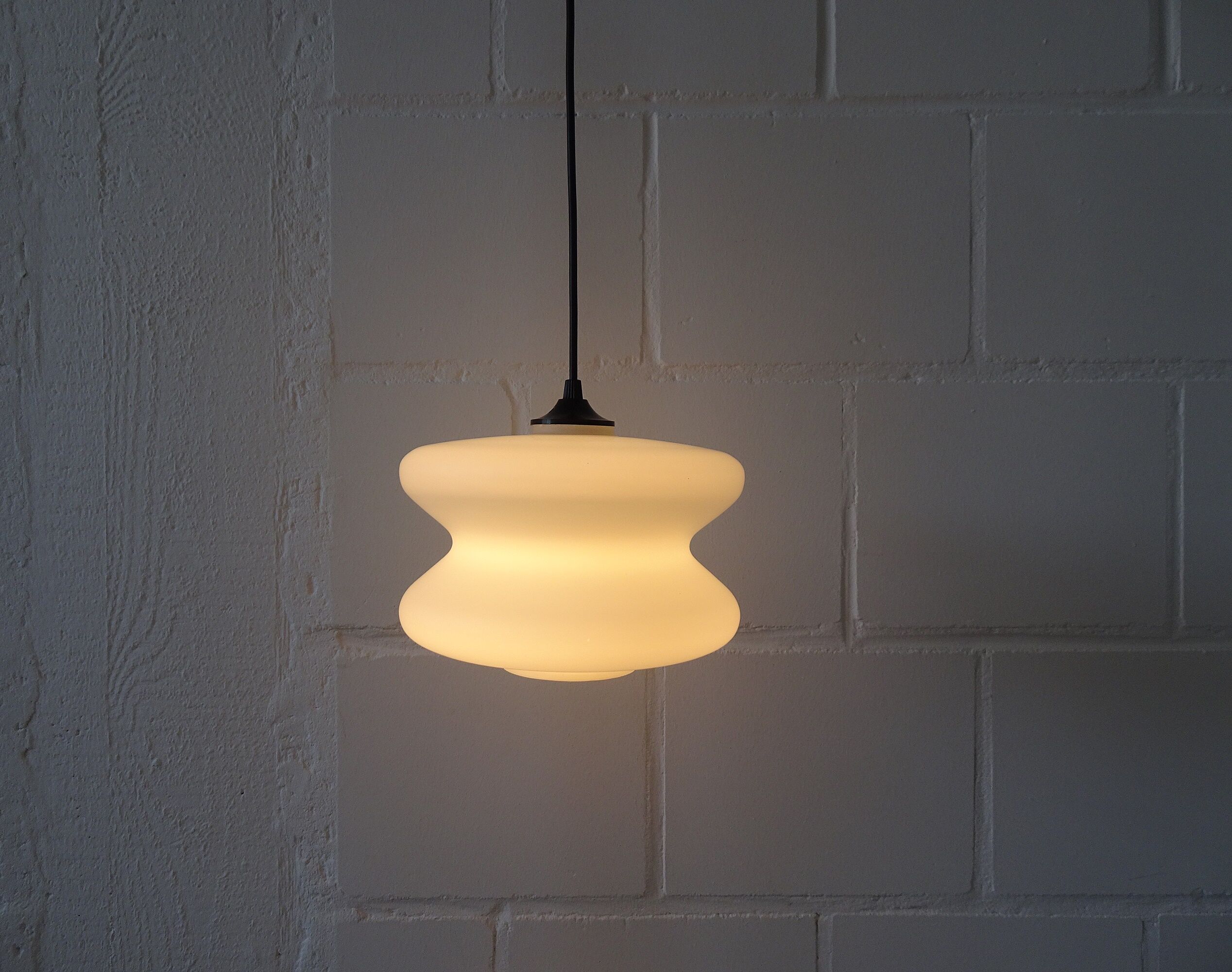 Pendant lamp made of opal glass
