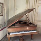 Piano ancien 1/4 queue pleyel