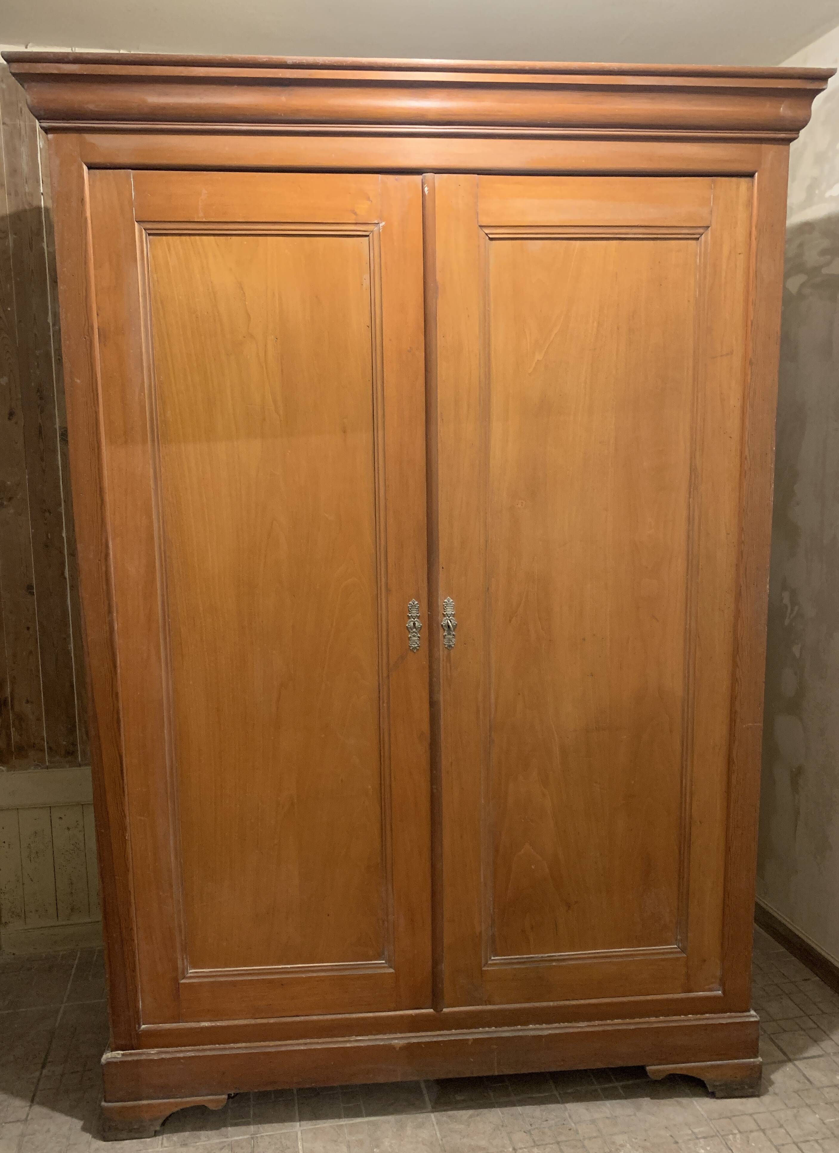 Wardrobe furniture