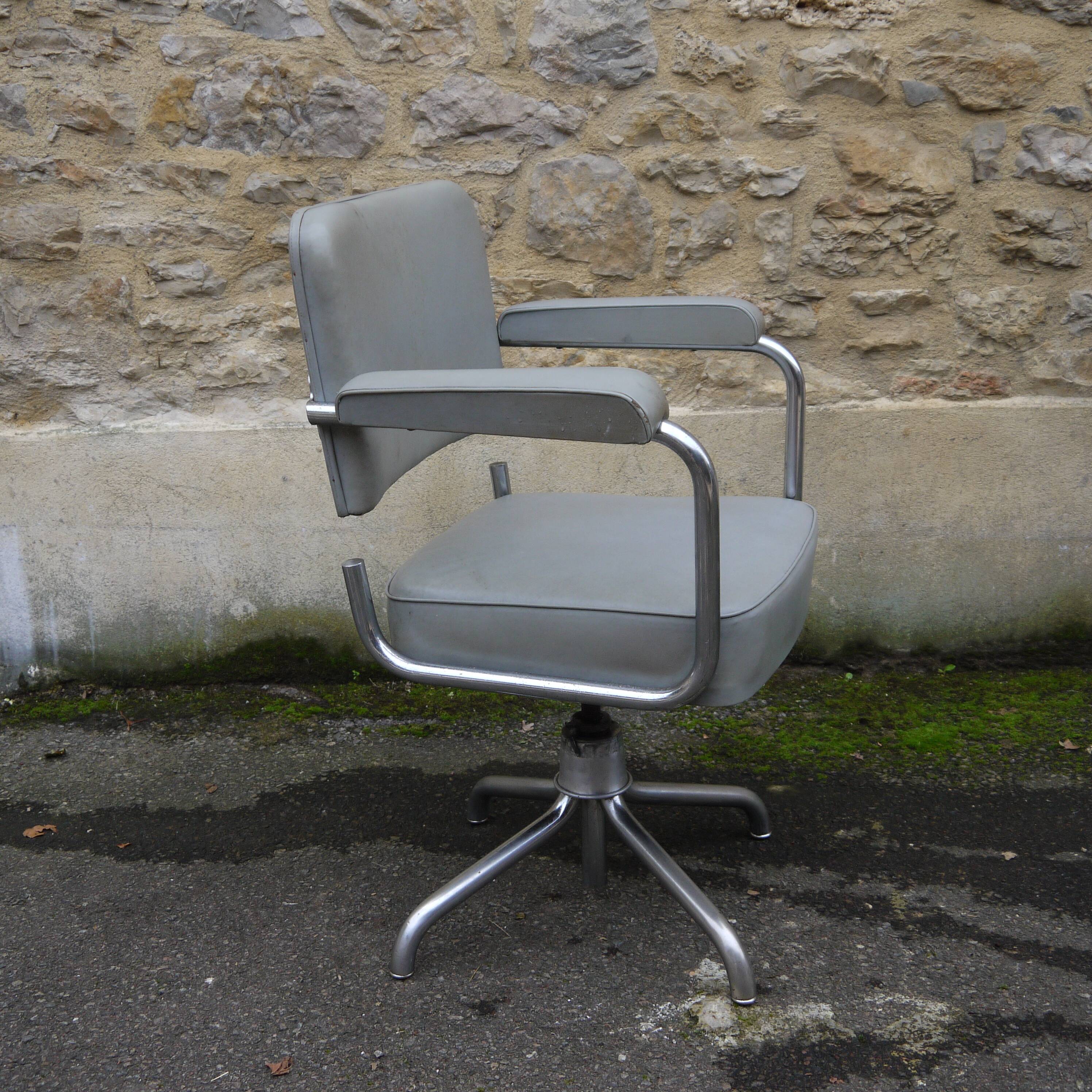 Industrial swivel office chair