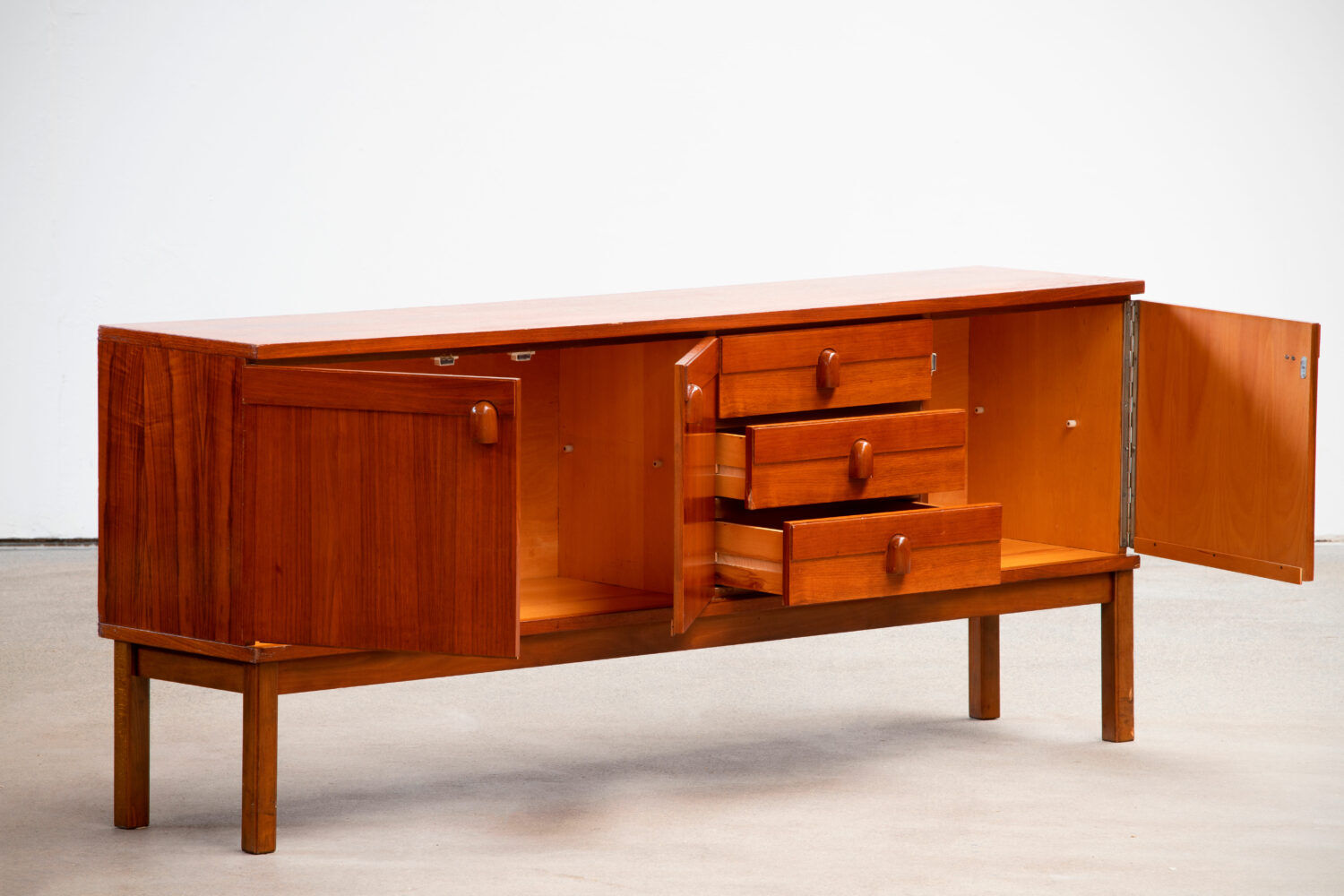 Enfilade scandinave vintage 1960